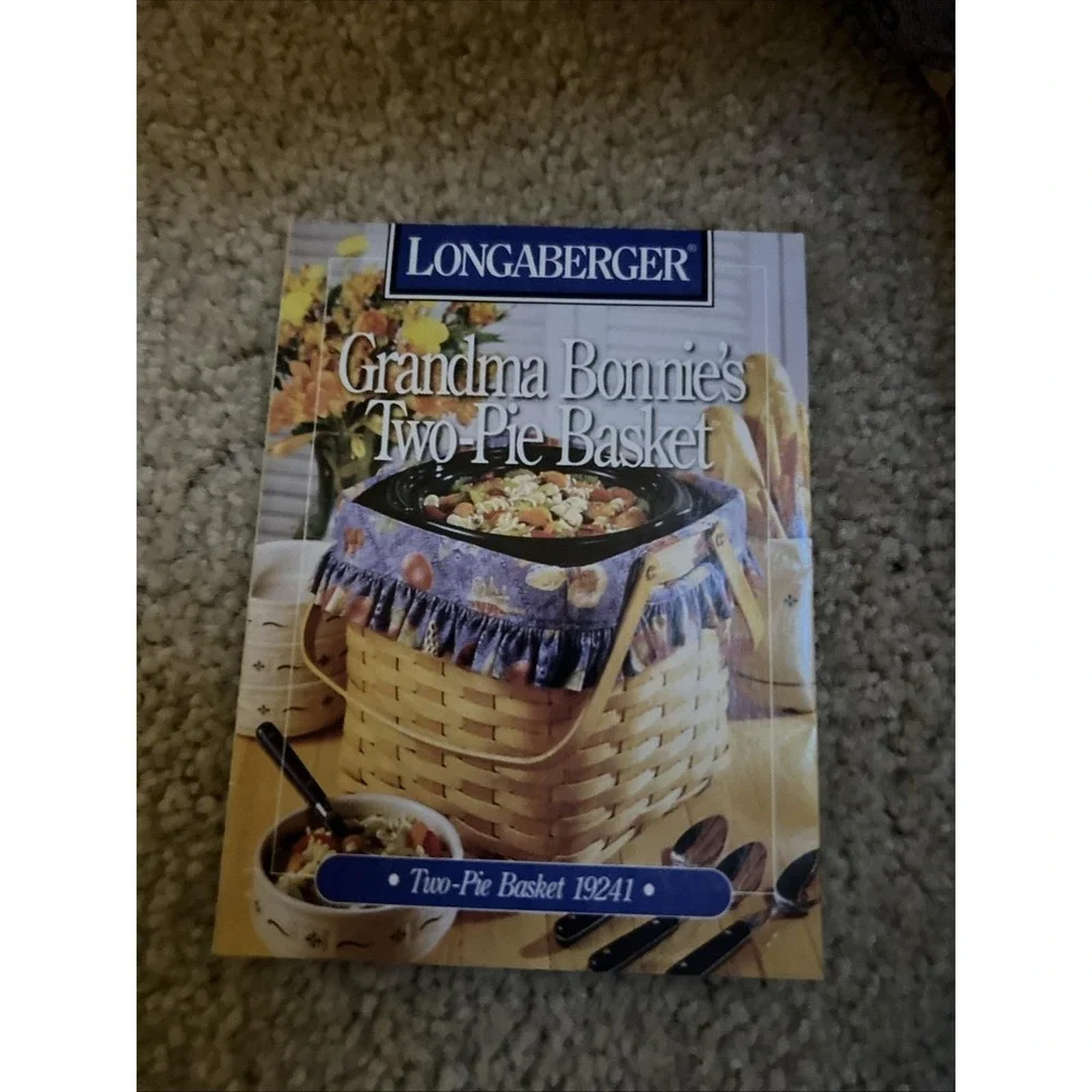 Vtg 1998 Longaberger Grandma Bonnie 2-Pie Basket COMBO 10Family Signatures Riser